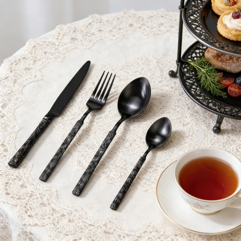 Ensemble de couverts 32 pièces en acier inoxydable pour 8 personnes, conception carrée moderne avec poignée en pierre polie miroir, ensemble de couverts durables pour la cuisine ou le restaurant