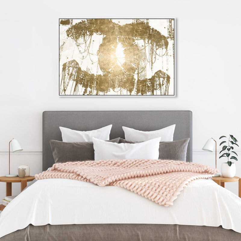 «Hey Lolita», impression sur toile, Impression encadrée, H 30 po x l 45 po, Blanc