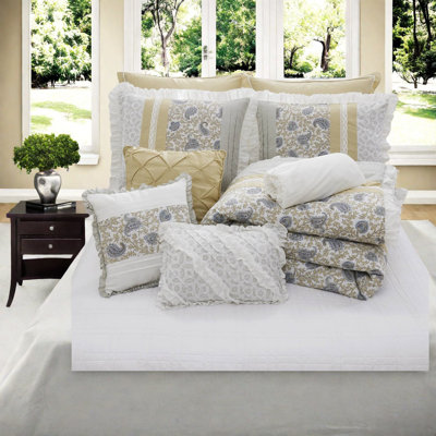 Elegant 9-piece Bedding Sets In Cotton Blend, Farmhouse Style For Cal King