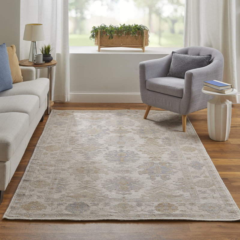 Wendover Transitional Oriental, Beige/Gray Area Rug, Rectangle 8' x 10'