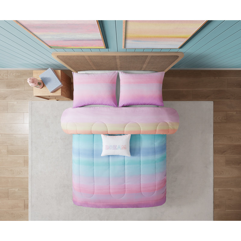 Wonderland 3pc/4pc Reversible Comforter Set for Kids with decorative pillow, Twin Comforter + 1 Sham + 1 Throw Pillow