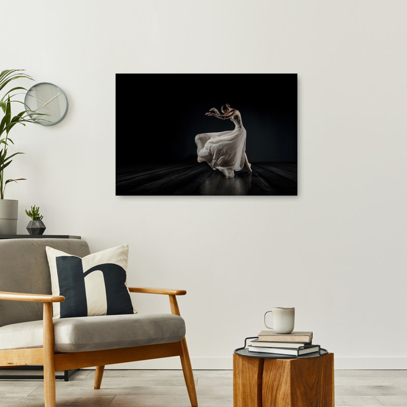 «Ethereal Dance Contemporary Dramatic Elegant», reproduction d'art murale, 24" H x 36" W