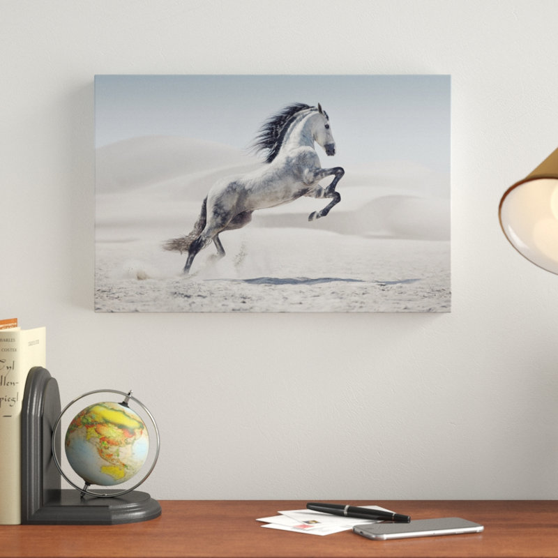 " White Majesty " by Marmont Hill, 12" H x 18" W x 1.5" D