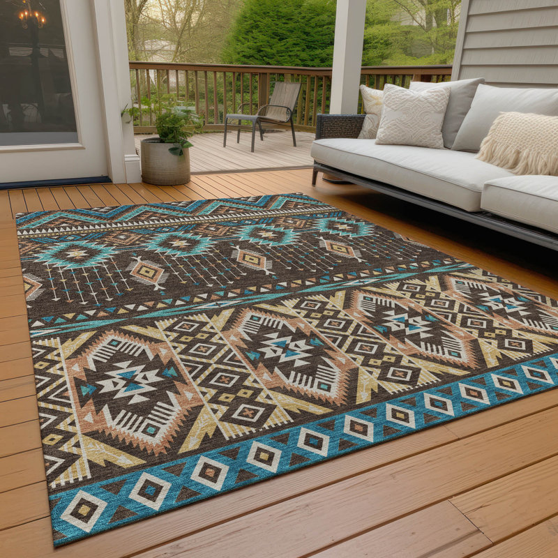 Tapis intérieur / extérieur brun lavable à la machine Xhevrie, Rectangle 5 pi x 7 pi 6 po