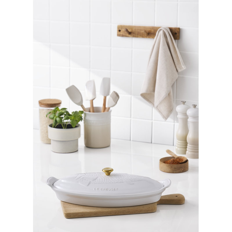 Le Creuset Stoneware Heritage Fish Baker, 1.7 Qt. - Cerise, Gray