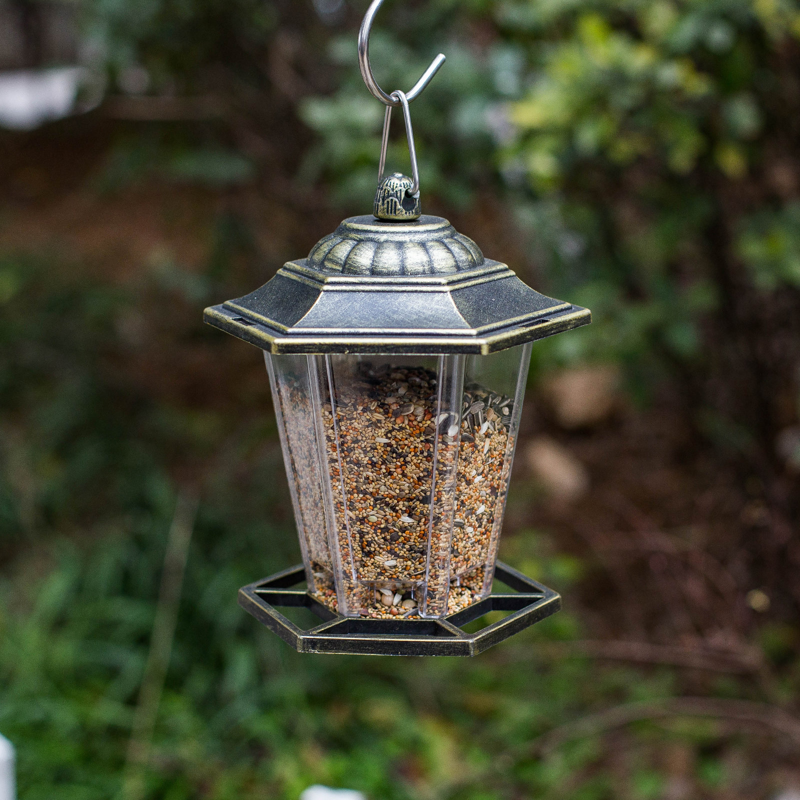 Garden Treasures Plastic Bird Feeder Waterer at