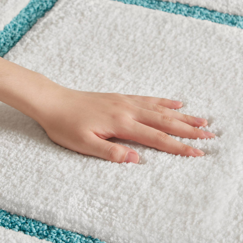 Roan Border Tufted Bath Rug, White/Aqua, 32" L x 20" W