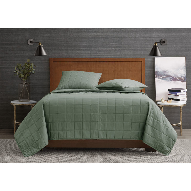 Green Microfiber Twin Quilt and Sham Set