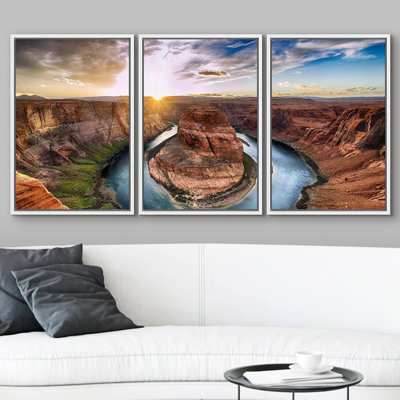 Paysage naturel au coucher du soleil à Horseshoe Bend, rivière Colorado, parc national du Grand Canyon, Arizona, États-Unis - reproduction de photo