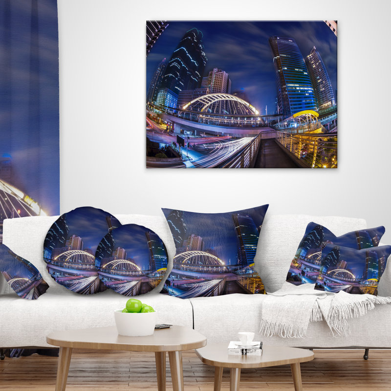 Modern Bridge Cityscape - Coussin imprimé Cityscape, 16 po x 1 po, Coussin décoratif