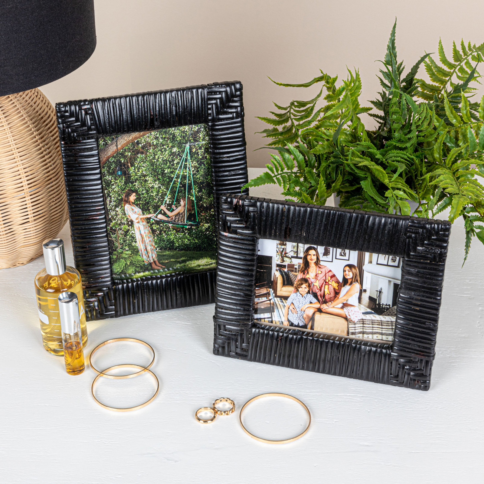 Kitt Wicker / Rattan Picture Frame, Black, 6" x 4"