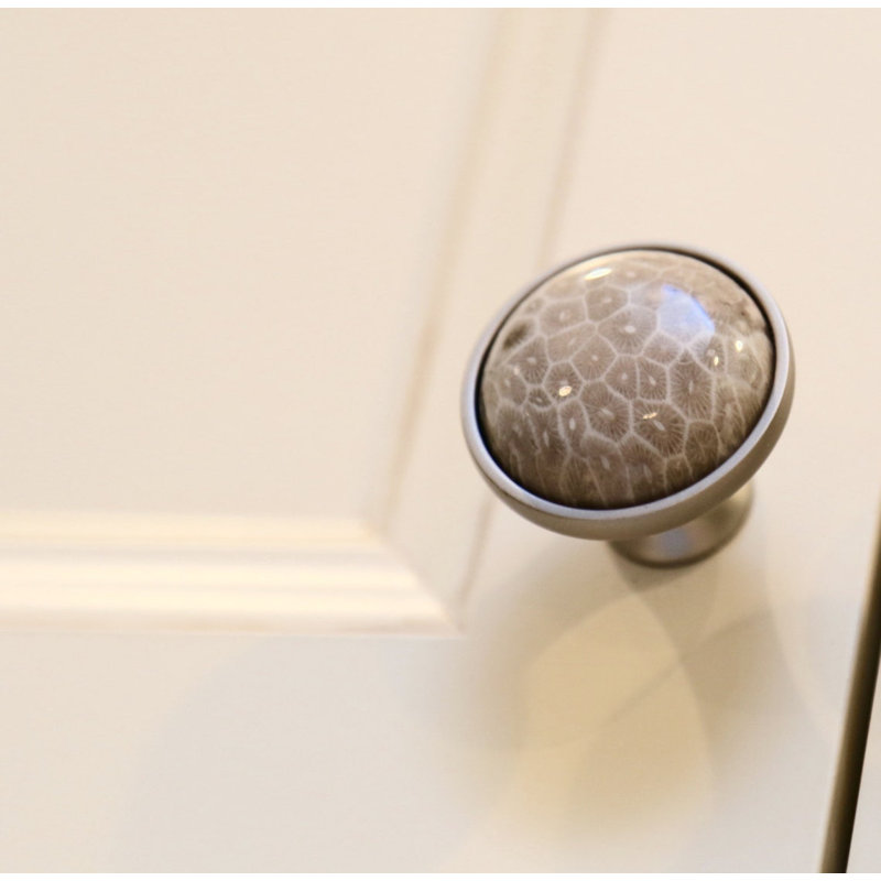 1.25" Diameter Mushroom Knob, Chrome/Beige
