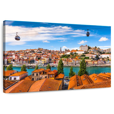 Lilie Porto Old Town