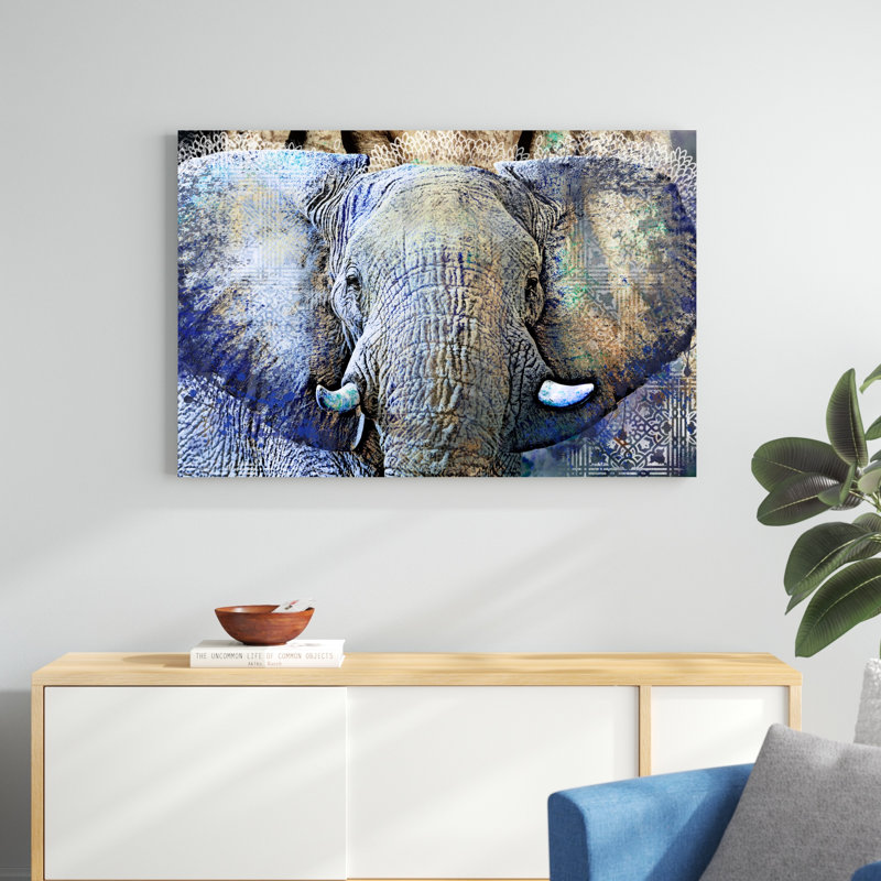 «Purple Elephant», impression sur toile, H 32 po x l 48 po