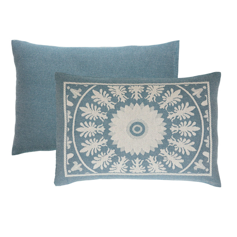Alistair Lightweight Cotton Blend Jacquard Traditional Medallion Bedspread Set, King Coverlet + 2 Shams, Cerulean Blue