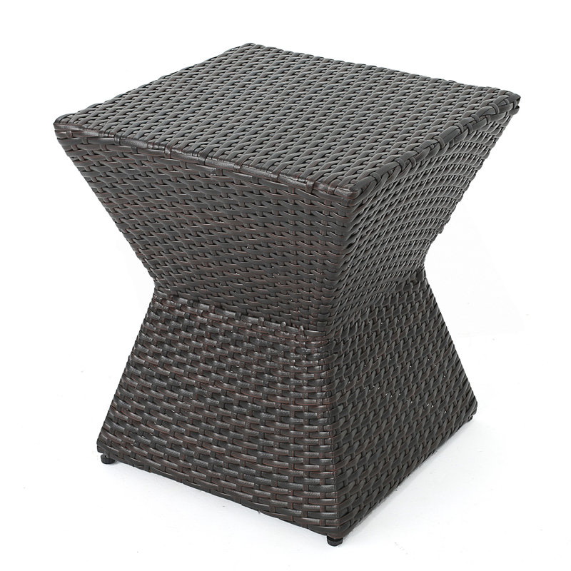 Durable Outdoor Wicker End Table With Weather-Resistant Design, Perfect For Patio And Garden Decor.