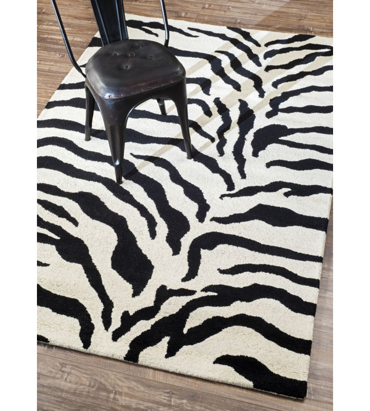 Animal Print Indoor Rug, 5' x 8'