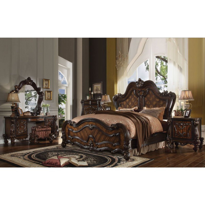 Kartel oriental, Grand, Brown