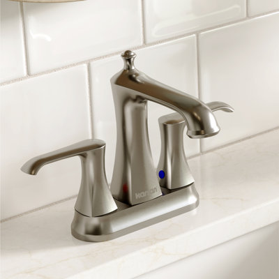 Centerset Bathroom Faucet with Drain Assembly
