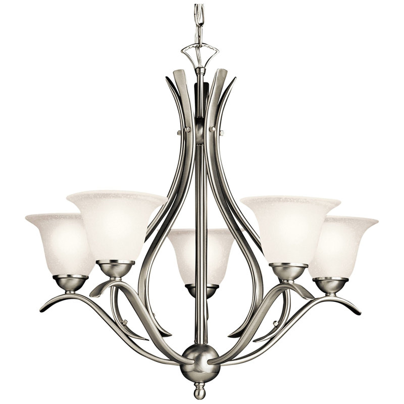 Lustre classique / traditionnel à 5 lumières Carrole