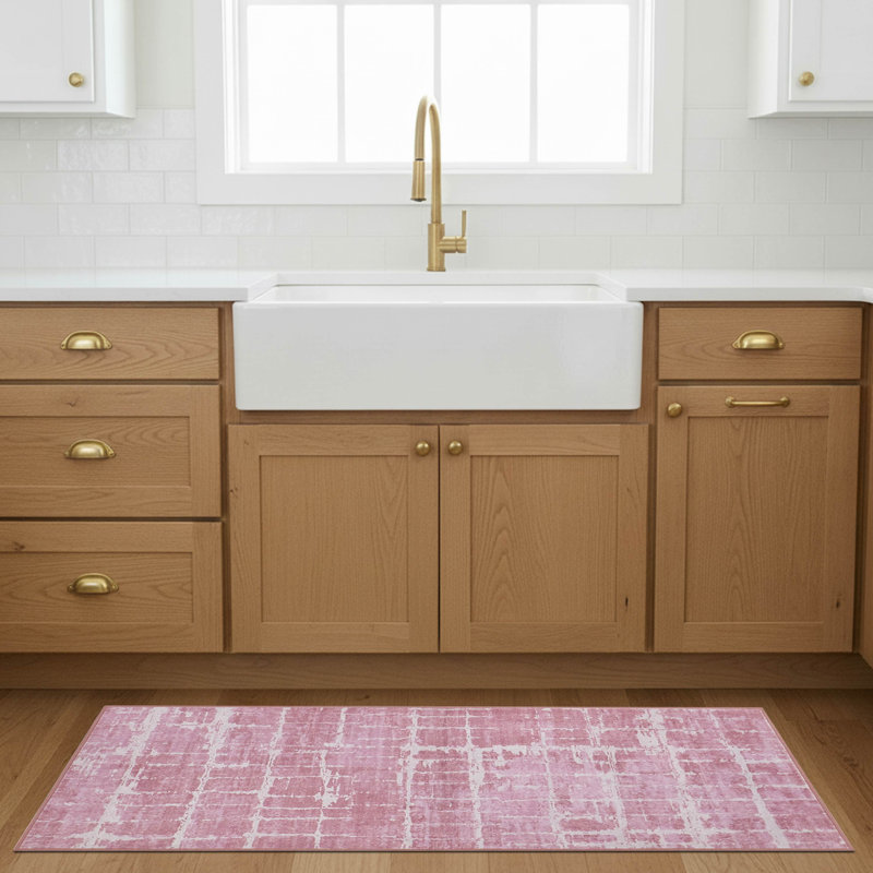 Dream Mink Theo Printed Rugs, 2' x 4', Pink