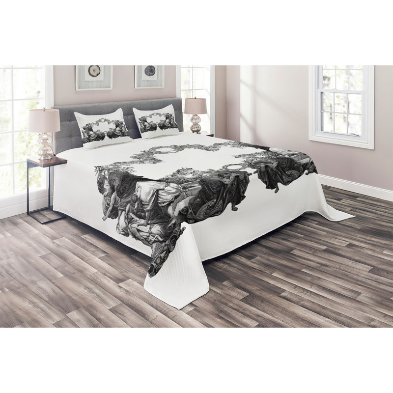 Motifs Traditional Coverlet