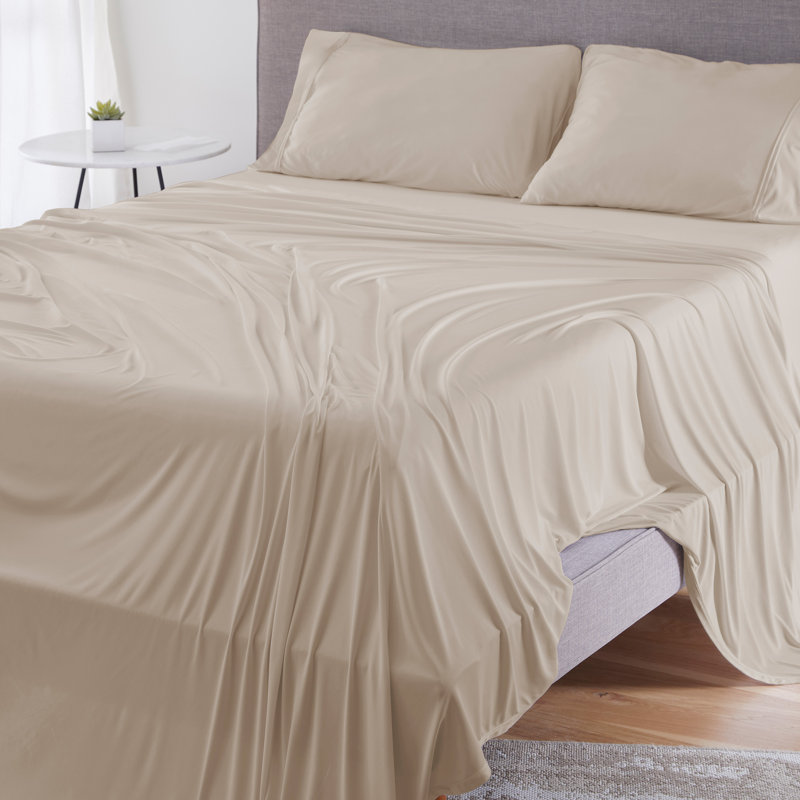 Beige Polyester Queen Pillowcase Set with Moisture-Wicking Technology