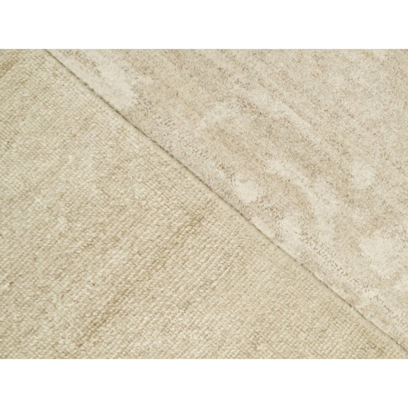 Tapis beige noué à la main de haute qualité