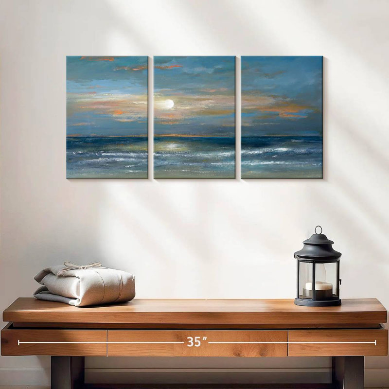 Avery Soleil, 12" H x 26" W
