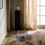 Tapis abstrait brun clair / taupe Slana par Nikki Chu Goewin-1496869547