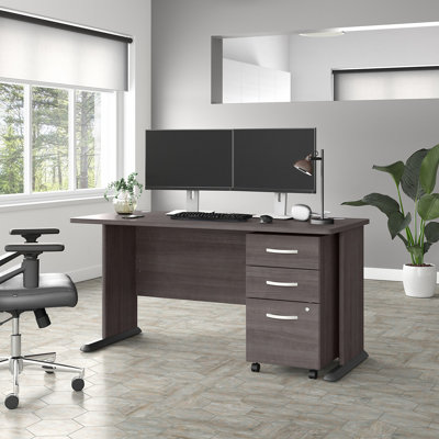 Ensemble de bureau d'ordinateur Studio A