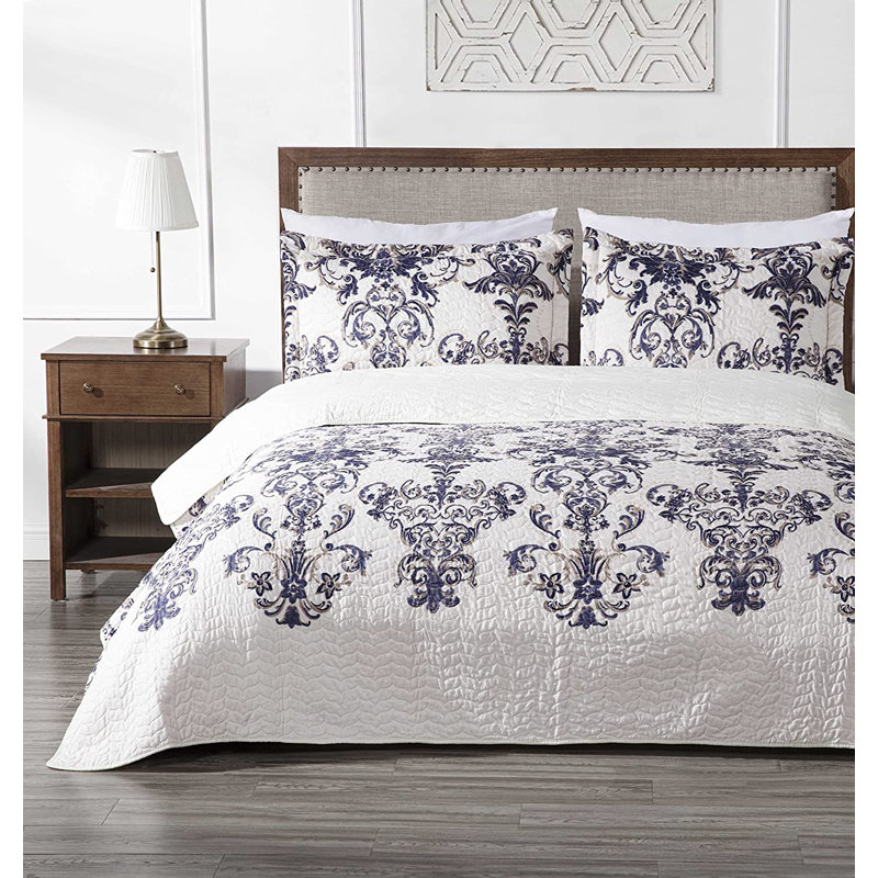  Ivory Microfiber 3 Piece Floral Medallion Quilt Set, King Quilt + 2 King Shams