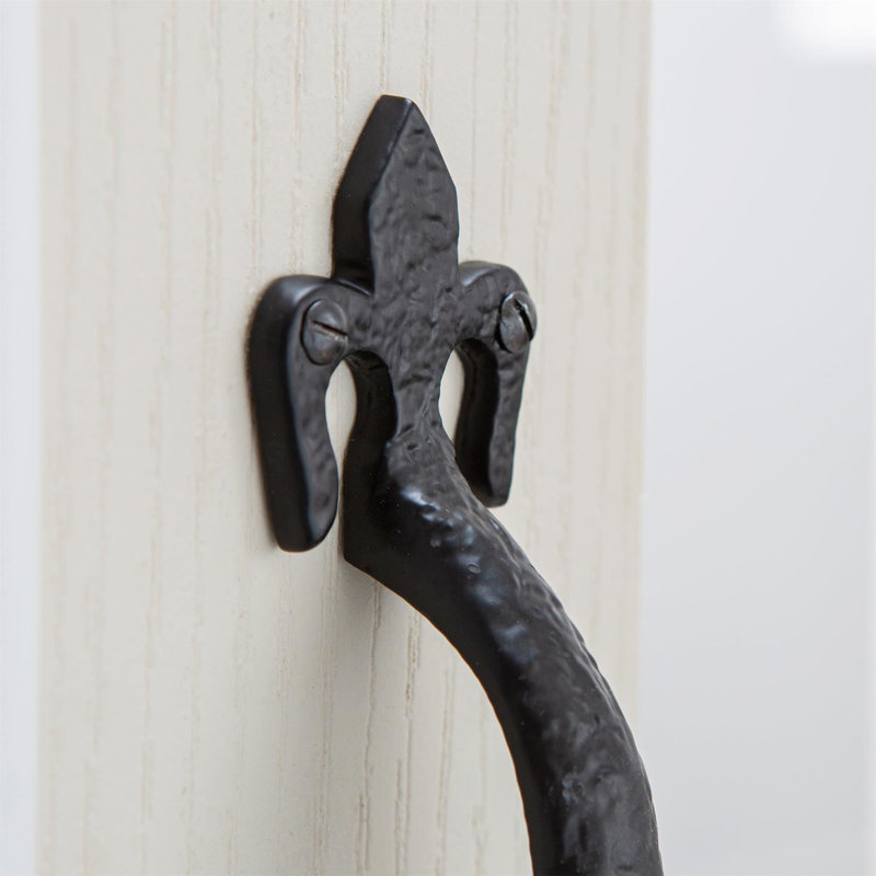 Hammer & Tongs - Rustic Fleur De Lis Door Handle - H200mm - Black