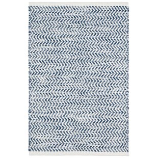 Checkmate Vinyl Rug Tempaper Brown/White Rectangle 1'8 x 2'6