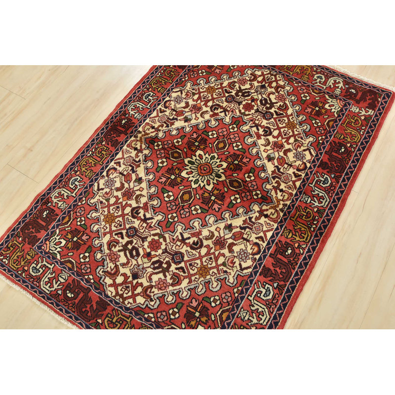 Tapis blanc unique de 3 pi 5 po x 5 pi