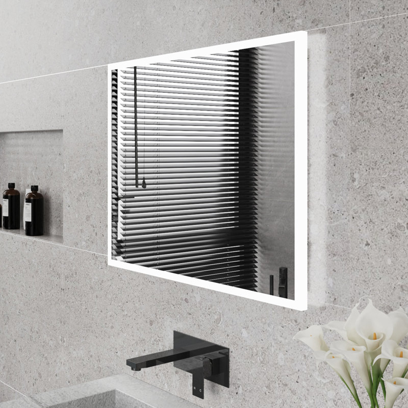 Miroir de salle de bain moderne à DEL Bianca, 30 po x 24 po