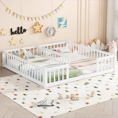 Lit plateforme double classique en pin massif blanc classique avec garde-corps pour chambres partagées compactes, conception minimaliste