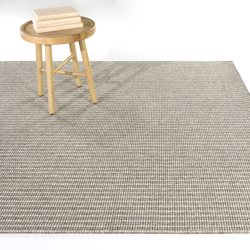 Yepez White/Cream Simple Stripe Indoor/Outdoor Area Rug, Rectangle 7'10" x 10'