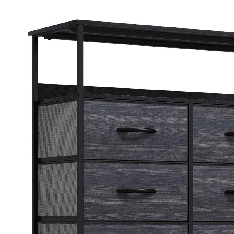 Commode 8 tiroirs journaux