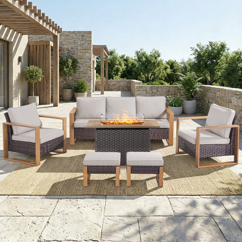 Ensemble de foyer d'extérieur moderne en rotin 6 pièces avec canapé, fauteuils et repose-pieds, Beige, Brun