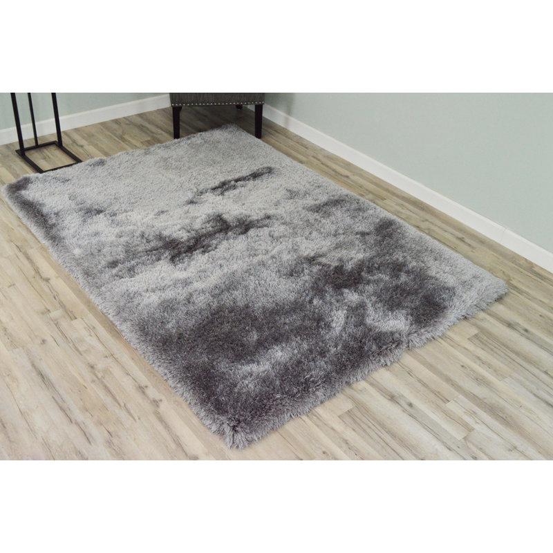 Tapis gris area Levesque, Rectangle 7 pi 9 po x 10 pi 5 po