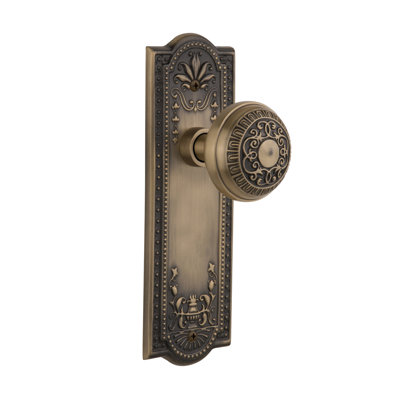 Meadows Plate with Egg & Dart Door Knob