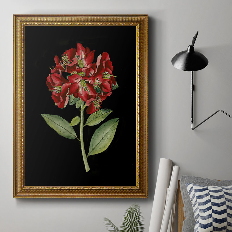 «Crimson Flowers On» (A) I, toile encadrée de qualité supérieure - prête à être accrochée, H 20 po x l 16 po x P 2,5 po