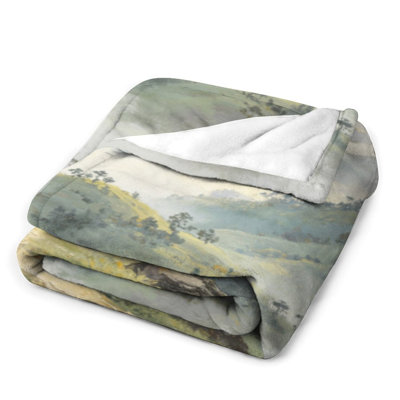 Misty Green Hills Luxury Flannel Throw Blanket, Soft Warm Fuzzy Blanket for Living Room Sofa Bed Home Decor