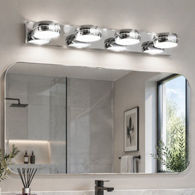 Applique murale de salle de bain chromée à 4 lumières DEL intégrées et à intensité variable, 28 po, pivotante à 360 °