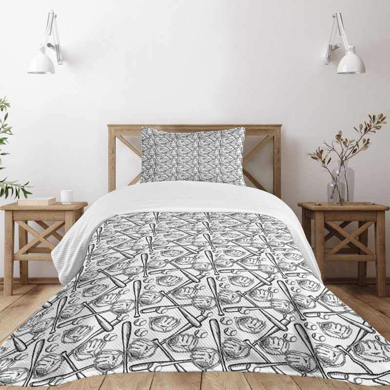 Twin White Quilted Baseball Bedspread Set with Pillow Sham