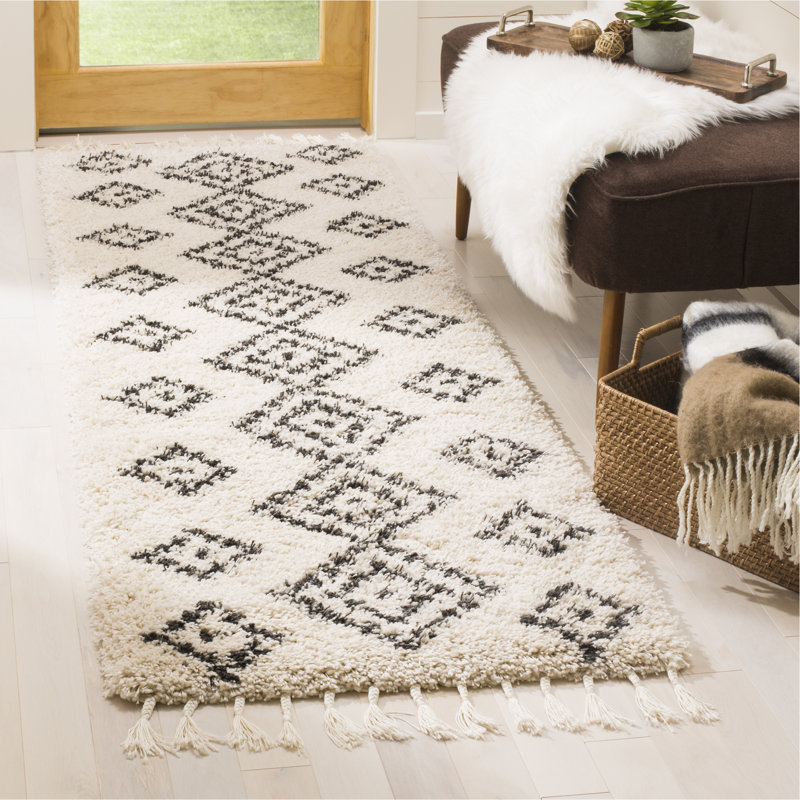 Cosper Fringe Shag 200 Performance Geometric Rug, Runner 2'3" x 7'