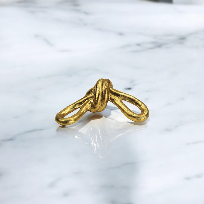 Figurines & Sculptures, Gold