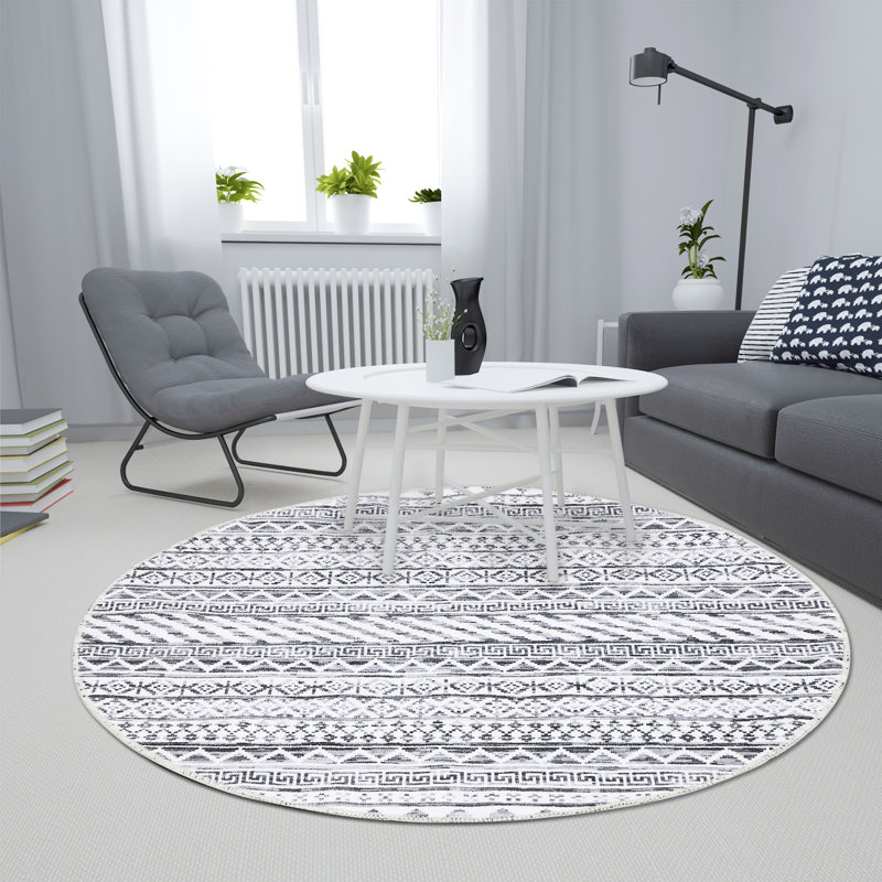 Karelia Washable Geometric Indoor Rug, Round 3'