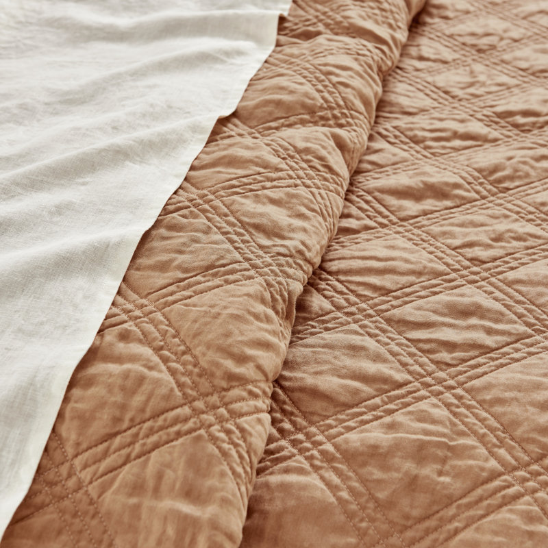 Washed Linen Sandstone Twin Quilt